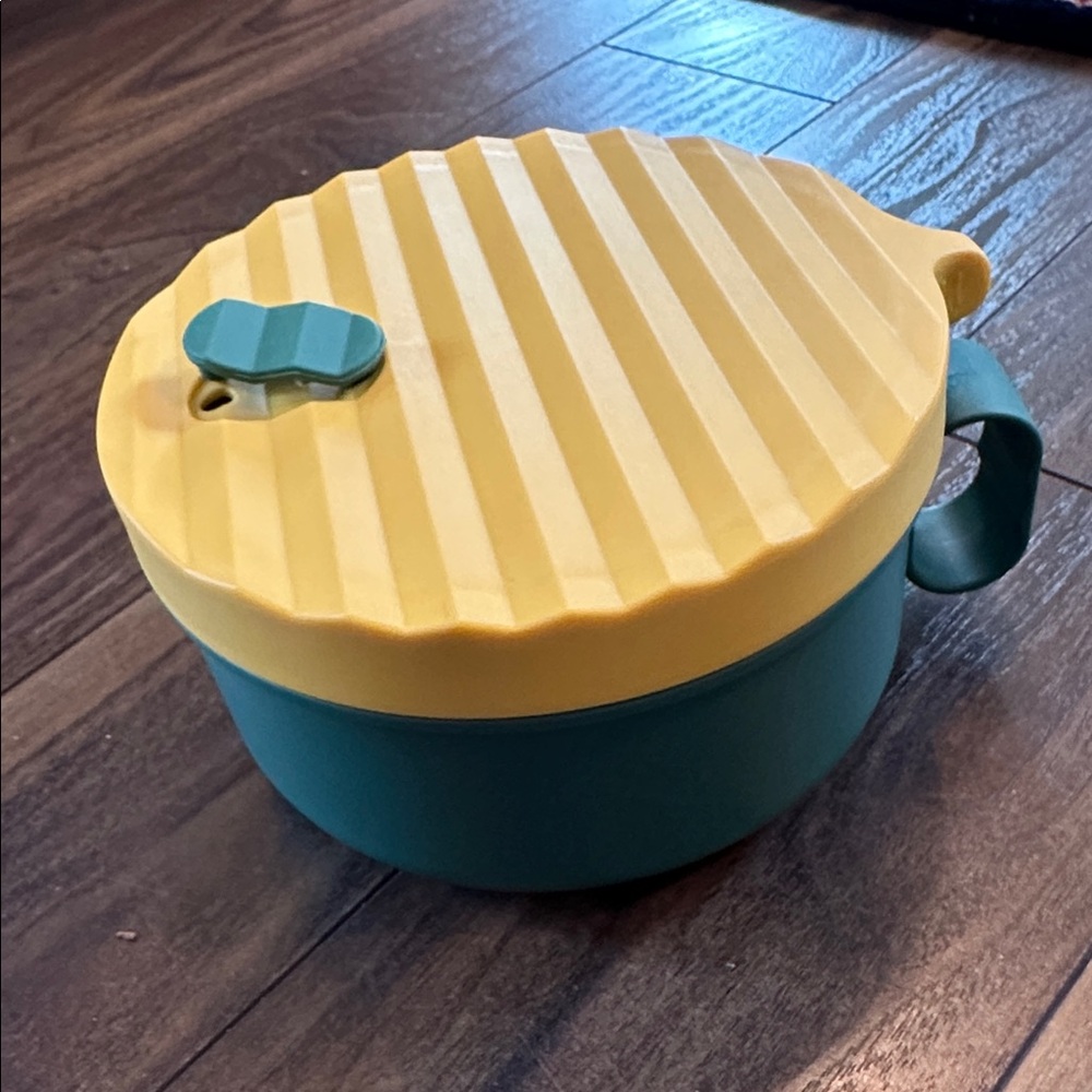 New Microwave Ramen Bowl Cooker - College Dorm Essential